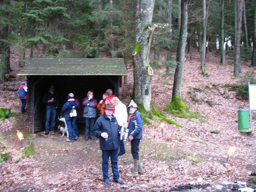 Pause bei der Schutzhütte