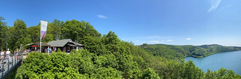 Hütte_Panorama.jpg