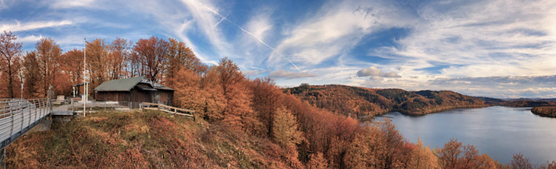 huette_panorama_herbst.jpg.png.jpg