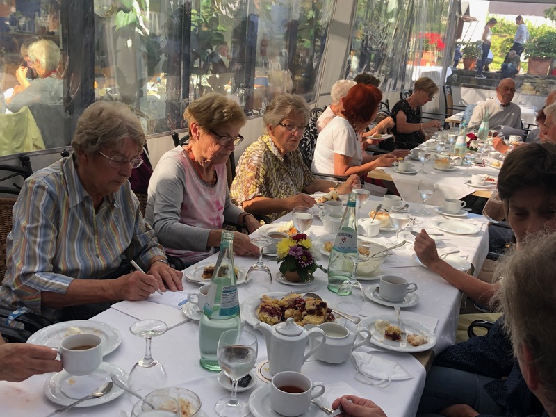 20210925 Kaffee-Kuchen_3.jpg