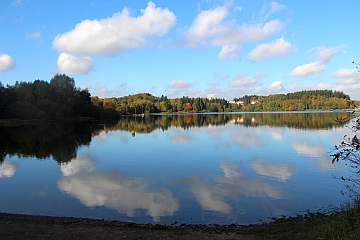 Wandern ist schön, hier an der Brucher Talsperre