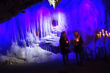 Dez 19: vorweihnachtliche Dechenhöhle