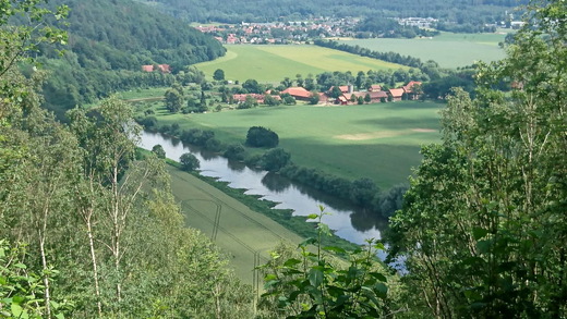 Wesertal nördl. von Hann. Münden (H. J. Meyer ©)