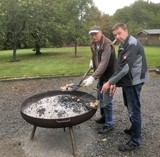 Kartoffelbraten 2018 Robert und Stefan