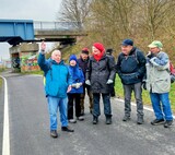19.02.Zeigen oder winken ?