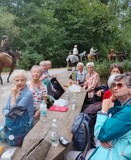 19.07.Pause mit Pferdebesuch