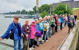 19.08.Hoffentlich hält der Steg