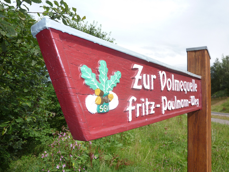 Hinweisschild zur Volmequelle in Meinerzhagen